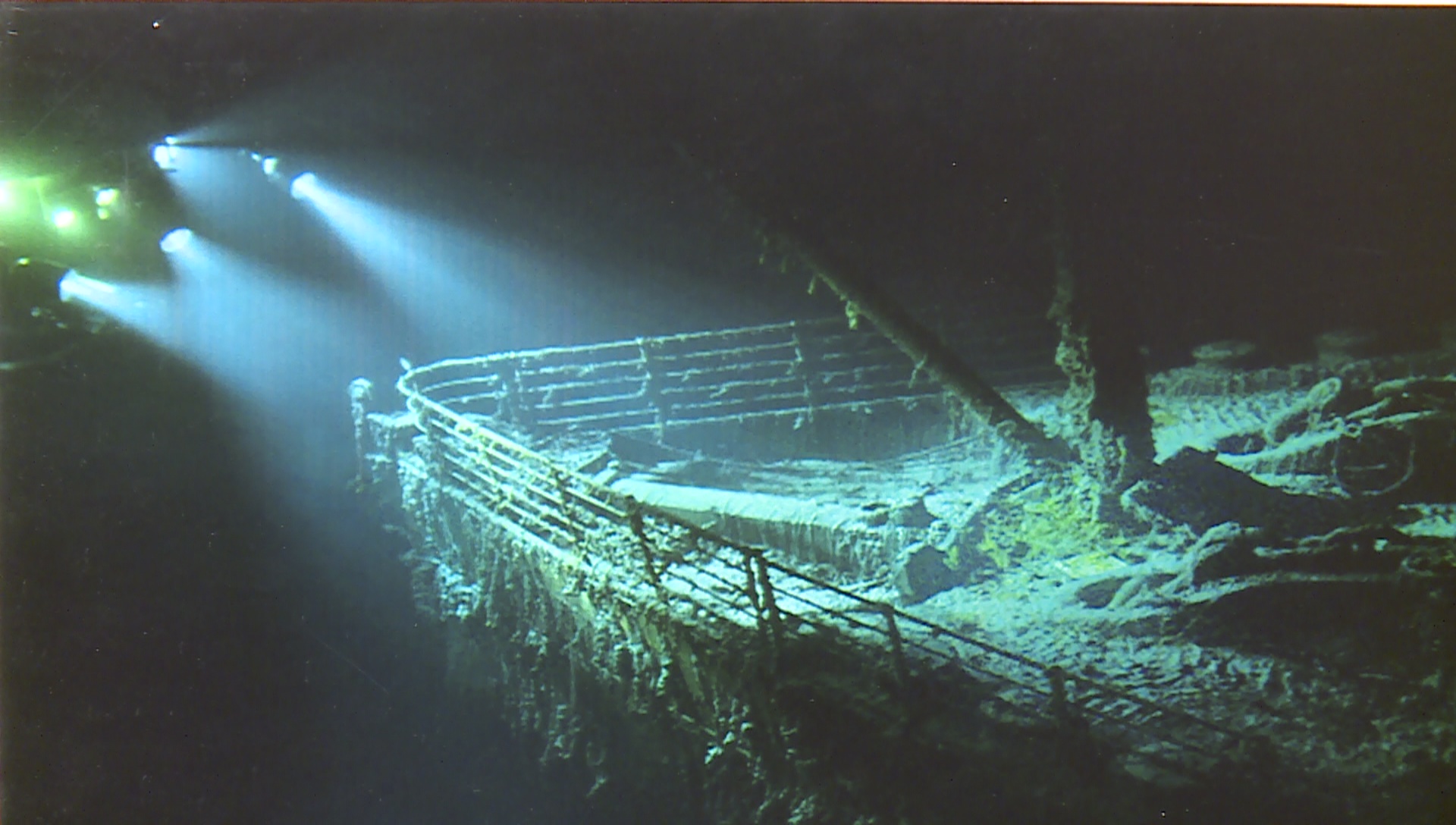Titanic may be cut open to recover hidden relics inside | Vestnik Kavkaza