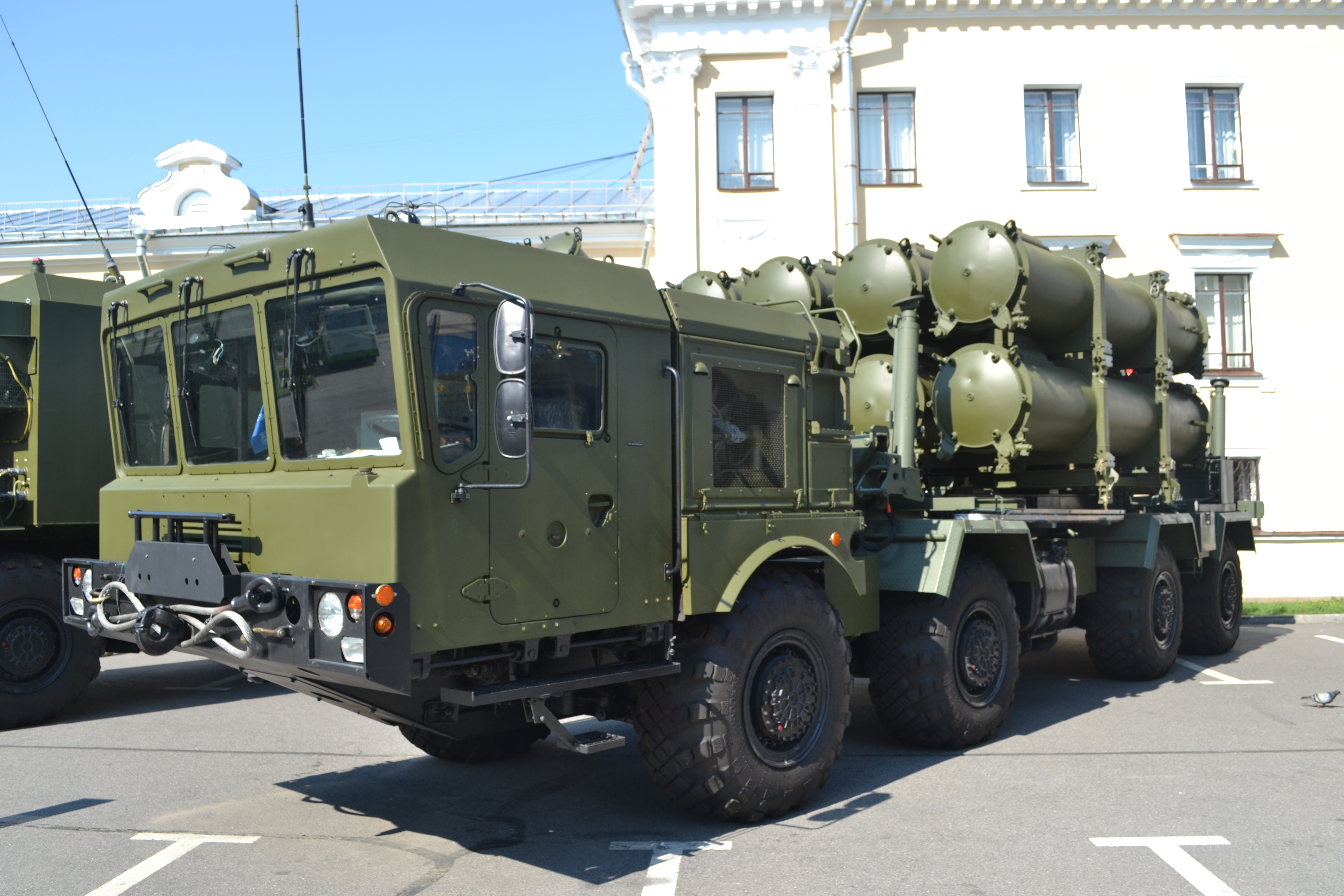 Бастион машина. МЗКТ 7930 Бастион. Береговой Противокорабельный комплекс бал. МЗКТ 7930 ТЗМ.