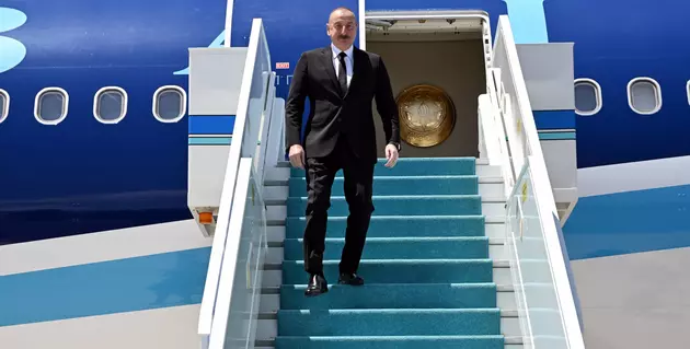 Ilham Aliyev arrives in capital of Türkiye | Vestnik Kavkaza