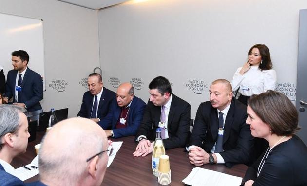 Ilham Aliyev attends session as part of World Economic Forum