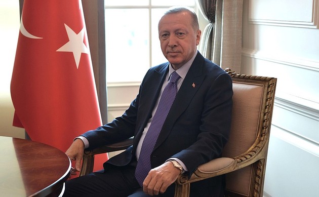 Erdogan accuses UAE of financing Haftar