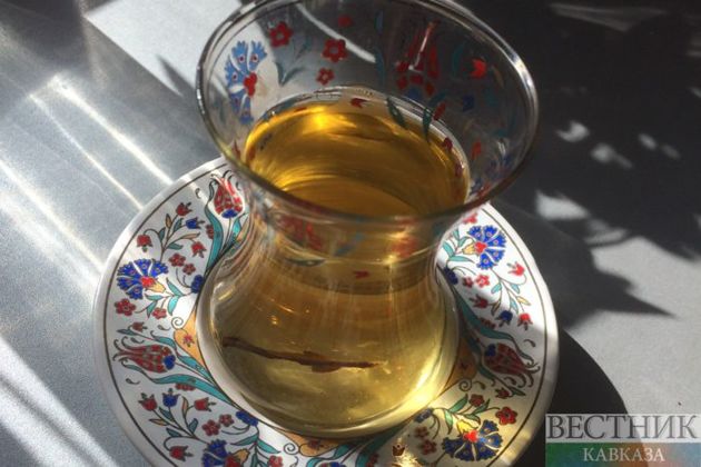 Drinking tea or red wine could ‘halve your risk of developing dementia'