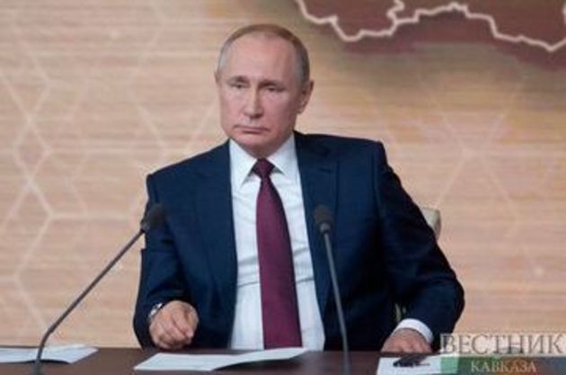 Putin's industriousness points to excellent health, staff regularly tested - Peskov