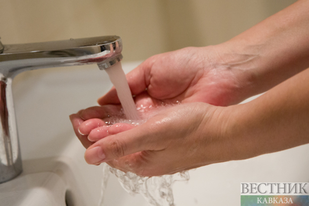 No necessity to wash hands too often at home 