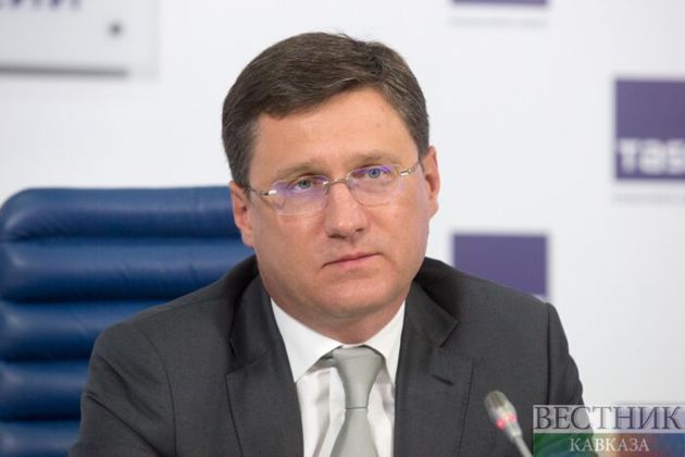 Novak: storage weighing on oil prices but output pact to help