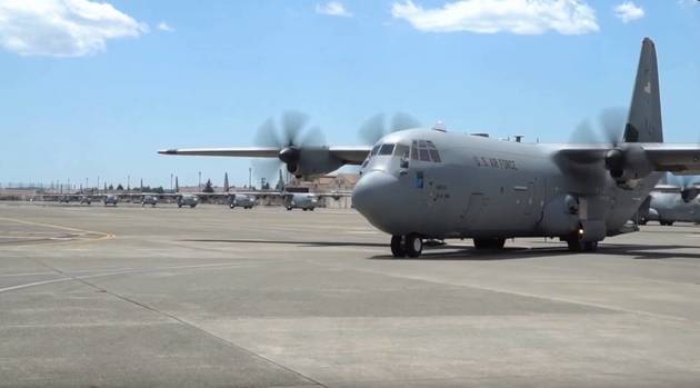 U.S. military plane crashes into Iraqi base U.S. military plane crashes into Iraqi base