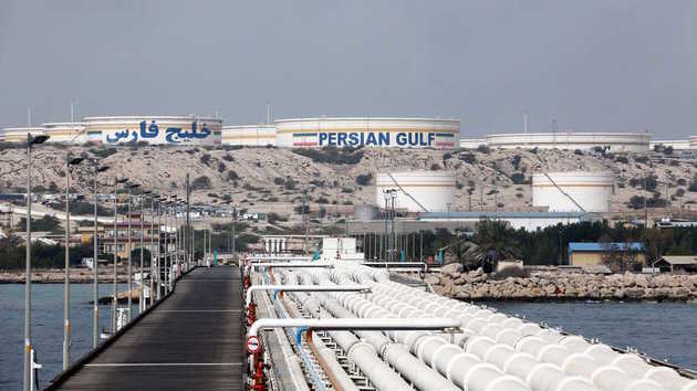 Iran cuts oil production