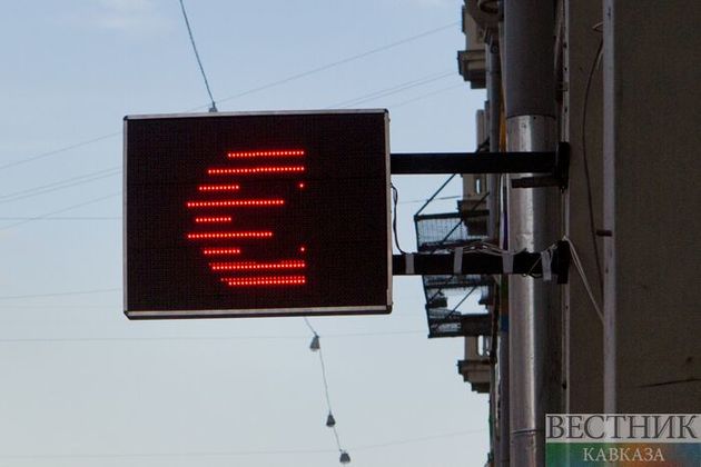 Euro exchange rate hits 90 rubles