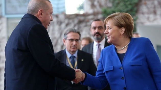 Merkel сan calm the conflict between Greece and Turkey