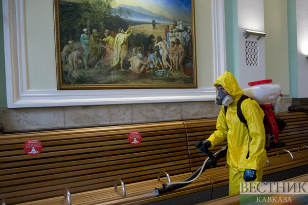 Disinfection at the Kursky train station, Moscow