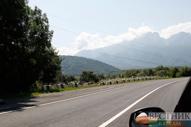 Azerbaijan to build new road to Shusha 