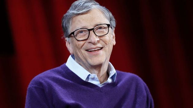 Bill Gates gets Covid-19 vaccine