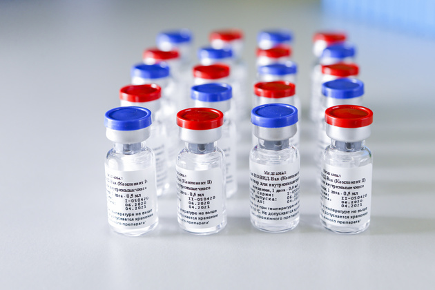Hungary starts Covid-19 vaccination with Russia&#039;s Sputnik V