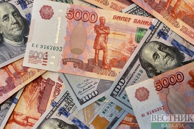 Russia gradually ditching U.S. dollar 
