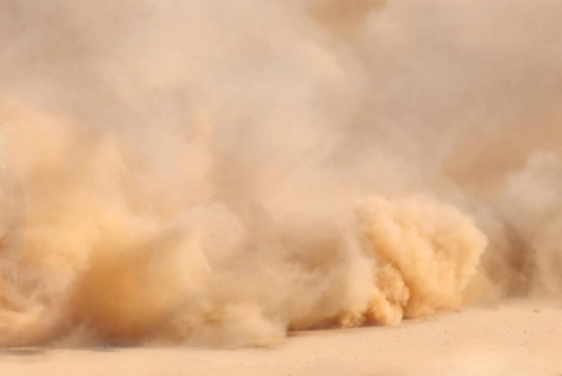 Massive sandstorm hits Gulf countries