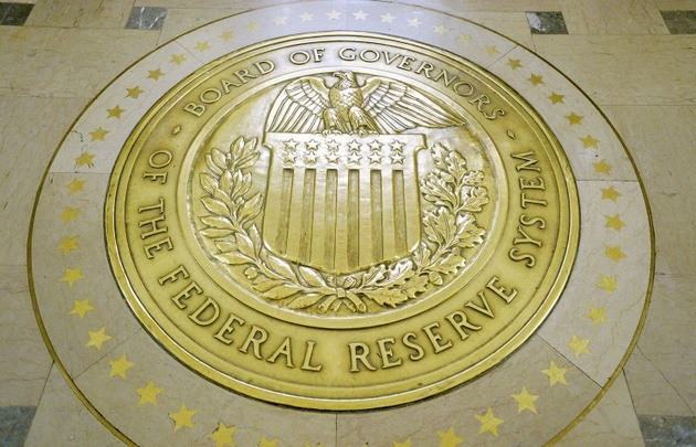 U.S. keeps ultra-low interest rate policies in place