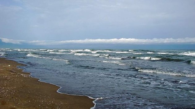 Heavy burden of environmental problems on Caspian Sea