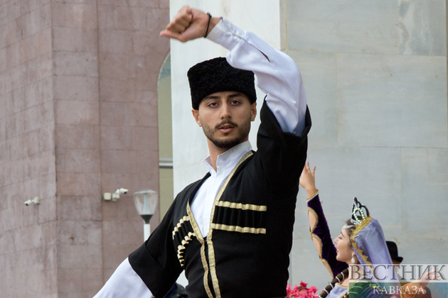 Moscow-Baku unite hearts: festival at VDNKh