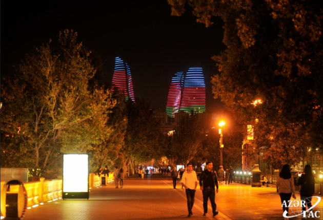 Heydar Aliyev Center illuminated with colors of National Flag of Azerbaijan (PHOTO)