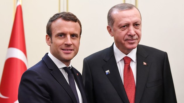 Erdogan meets with Macron