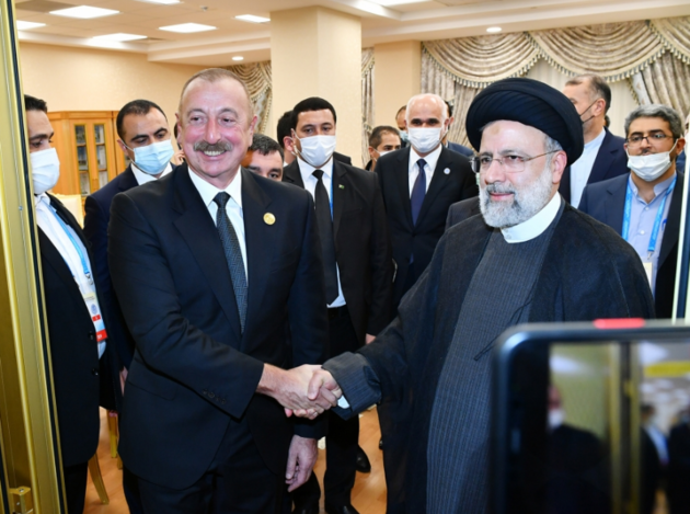  Ilham Aliyev and Ebrahim Raisi decide Iranian-Azerbaijani relations to develop in all areas