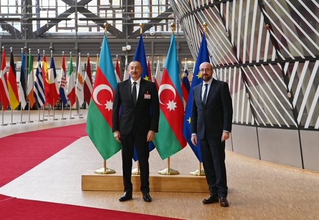 Ilham Aliyev: legal regimes of Zangezur and Lachin corridors should be same