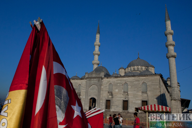 Turkish lira stronger in daily FX-protected account rates