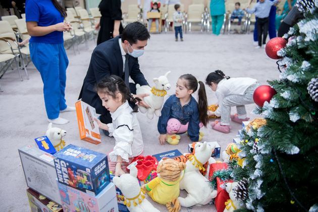 New Year celebration organized for children in need of special care, orphans at Mehriban Aliyeva&#039;s initiative (PHOTO/VIDEO)