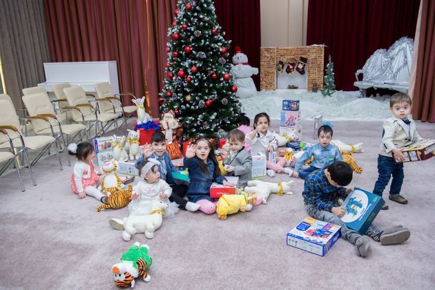 New Year celebration organized for children in need of special care, orphans at Mehriban Aliyeva&#039;s initiative (PHOTO/VIDEO)