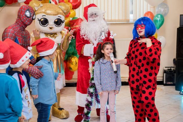 New Year celebration organized for children in need of special care, orphans at Mehriban Aliyeva&#039;s initiative (PHOTO/VIDEO)