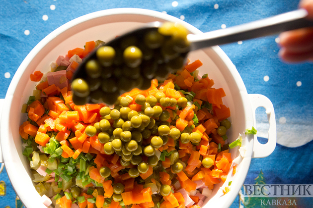 'Russian Salad' on NATO summit cafe's menu in Madrid raises eyebrows