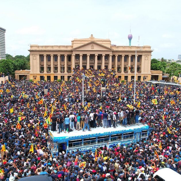 Sri Lankan president becomes victim of COVID