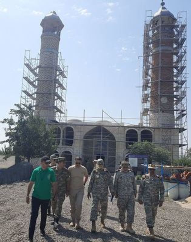 Iranian military delegation visits Azerbaijan&#039;s Aghdam district