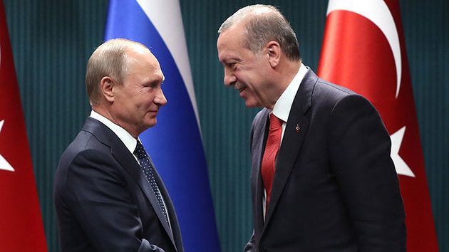 Putin discusses with Erdogan development of cooperation between Russia and Turkey