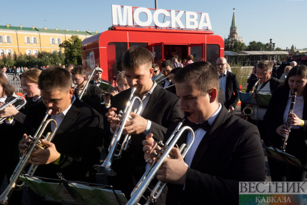Moscow&#039;s 875th anniversary (photo report)