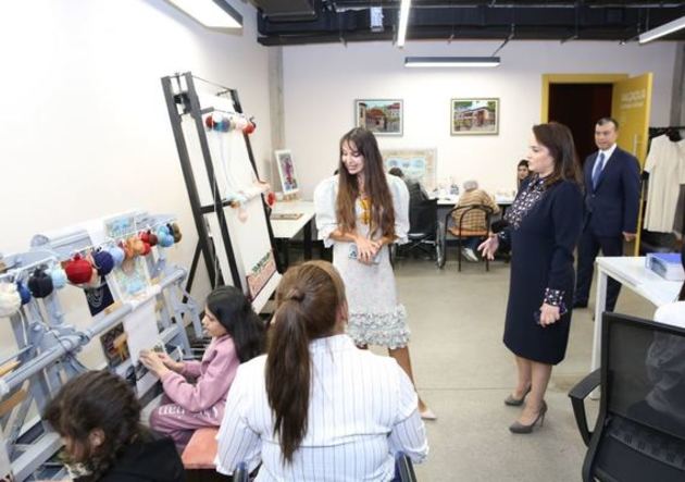 Leyla Aliyeva visits DOST Center for Inclusive Development and Creativity