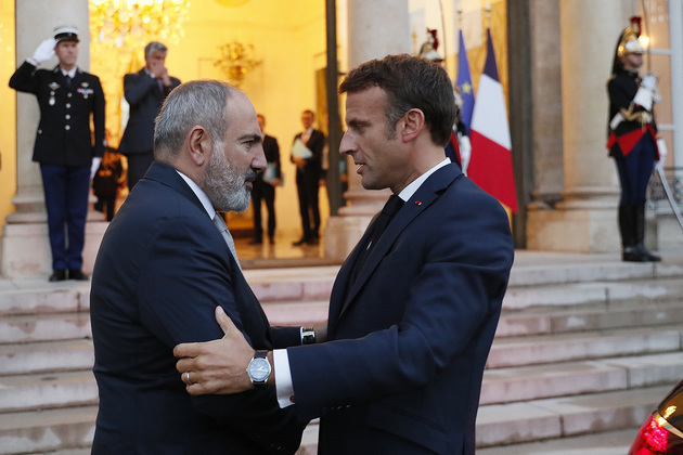 Macron, Pashinyan to meet in Tunisia