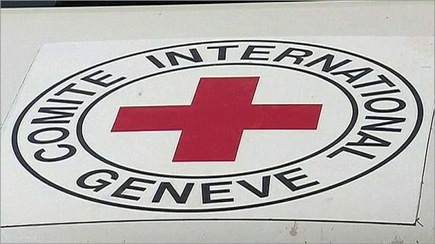 ICRC car transports infant from Azerbaijan&#039;s Khankandi toYerevan for treatment