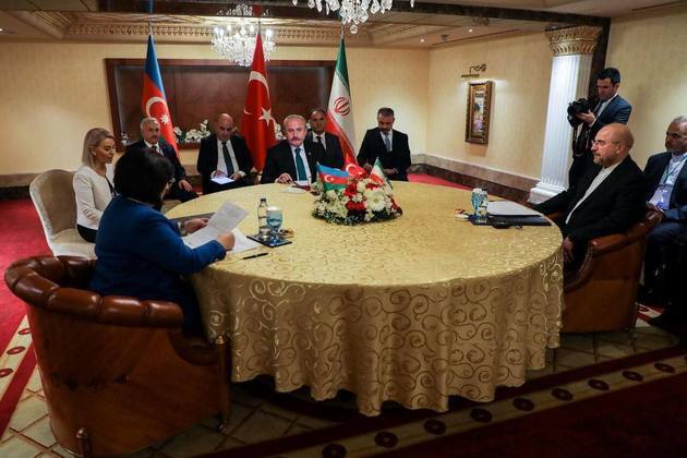 Azerbaijani, Turkish and Iranian parliament speakers meet in Antalya