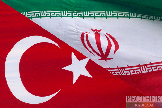 Iranian and Turkish FMs hold talks in Ankara
