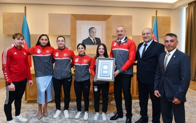 Ilham Aliyev awards Turkish athletes dedicating their victory to Azerbaijan