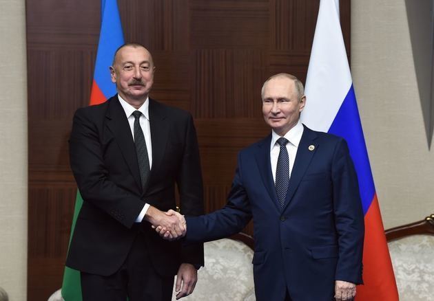 Ilham Aliyev congratulates Vladimir Putin on occasion of Russia Day