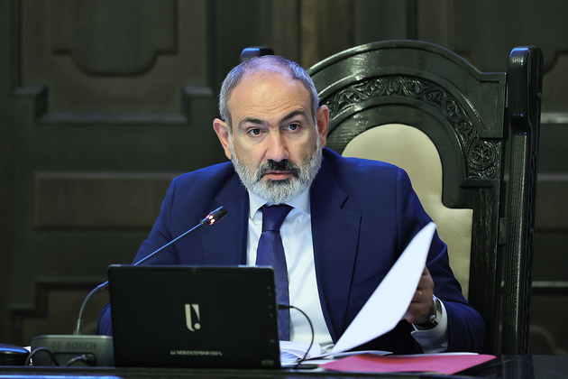 Pashinyan lashes out at Russian peacekeepers