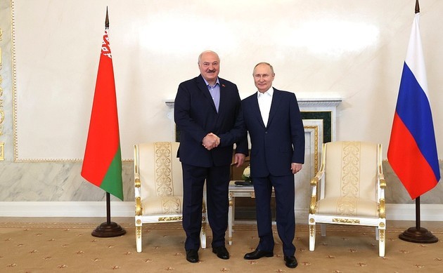 Leaders of Belarus and Russian hold talks in Sochi