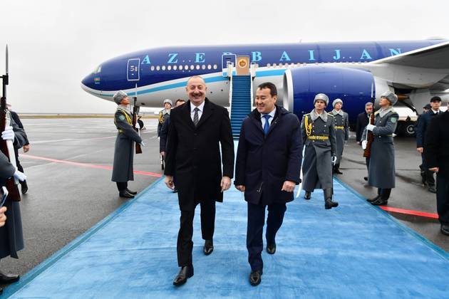 Ilham Aliyev arrives in Astana