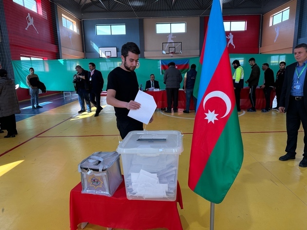 Photo report from Azerbaijan: residents of Karabakh elect president