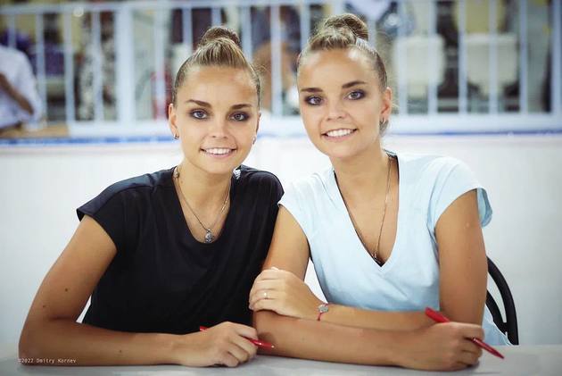 Averina sisters completed sports careers