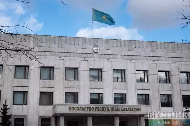 Kazakh Foreign Ministry calls on its citizens in Russia to carry documents with them