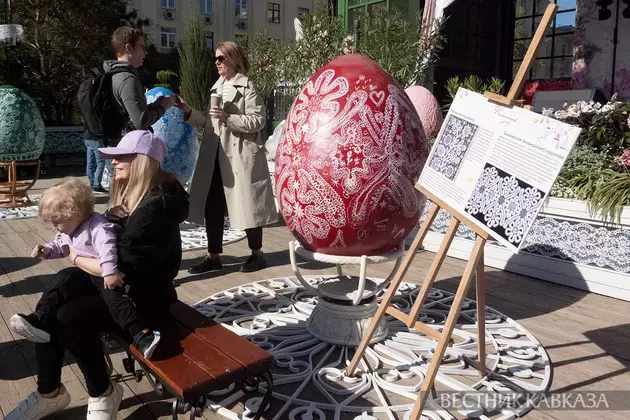 Easter in Moscow 2024: bright spring holiday on city streets