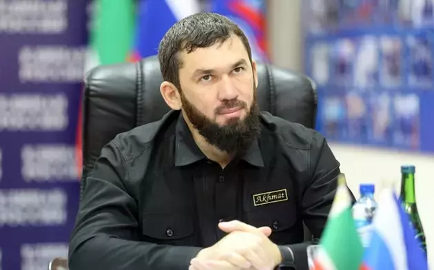 Head of Chechen parliament leaves his post